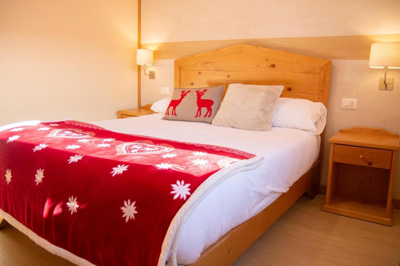 Abete Bianco - Albergo Del Natale Camigliatello Silano Ngoại thất bức ảnh