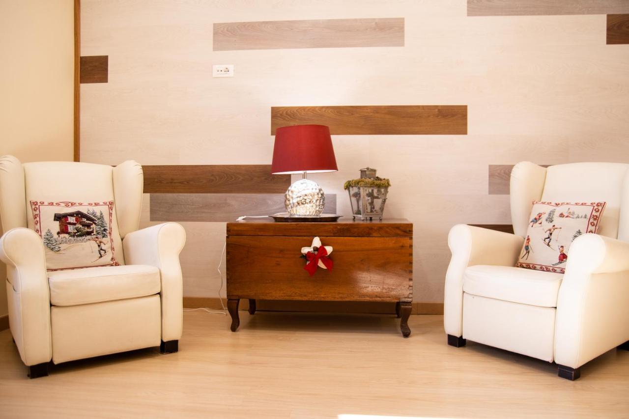 Abete Bianco - Albergo Del Natale Camigliatello Silano Ngoại thất bức ảnh